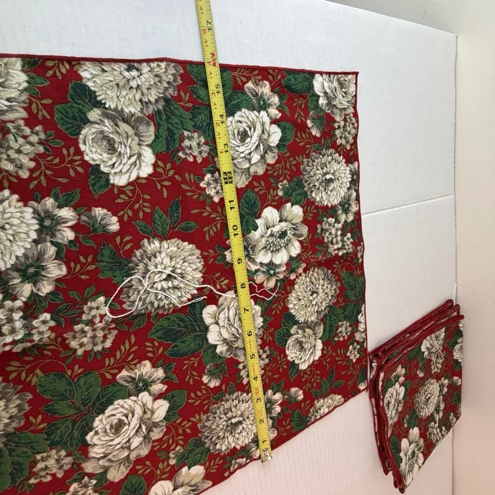 Vintage Red, Gold & White Floral Linen Cotton Napkins Set of 4 Cottagecore
